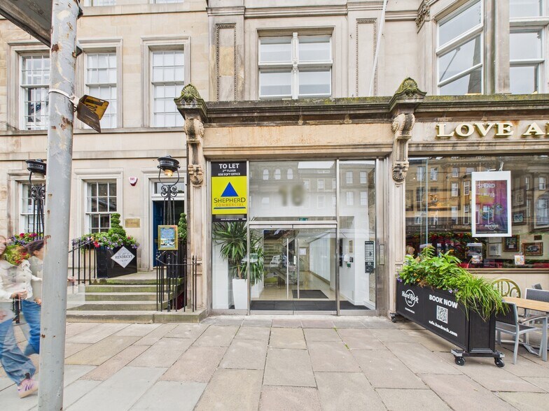 18 George St, Edinburgh à louer - Photo de l’immeuble – Image 3 sur 25