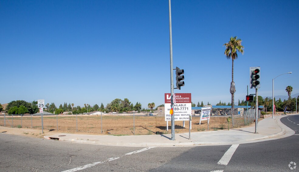 NWC Van Buren Blvd. & Challen Ave, Riverside, CA à vendre - Autre – Image 3 sur 5