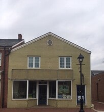 108 W Washington St, Middleburg, VA à louer Photo de l’immeuble– Image 1 sur 6