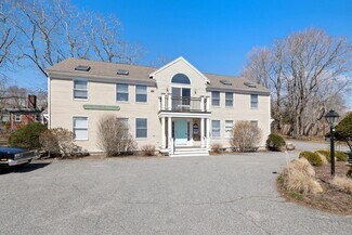 Plus de détails pour 29 Simpson Ln, Falmouth, MA - Bureau à vendre