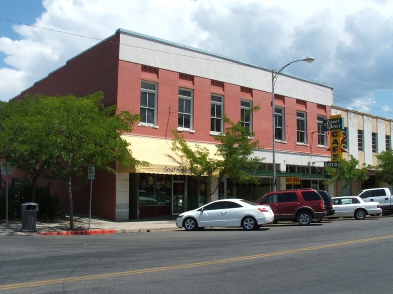 25-37 W Center St, Logan, UT à louer - Photo de l’immeuble – Image 3 sur 14