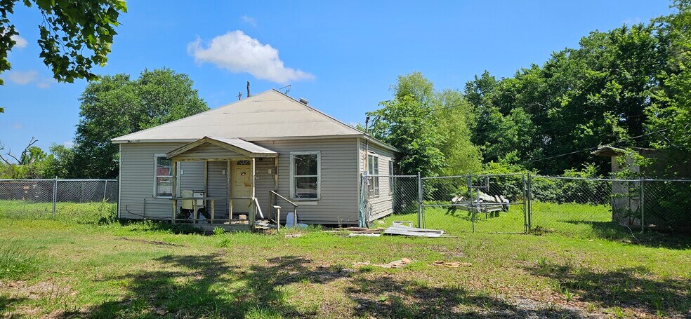 19618 E Highway 6, Alvin, TX à vendre - Photo de l’immeuble – Image 2 sur 5