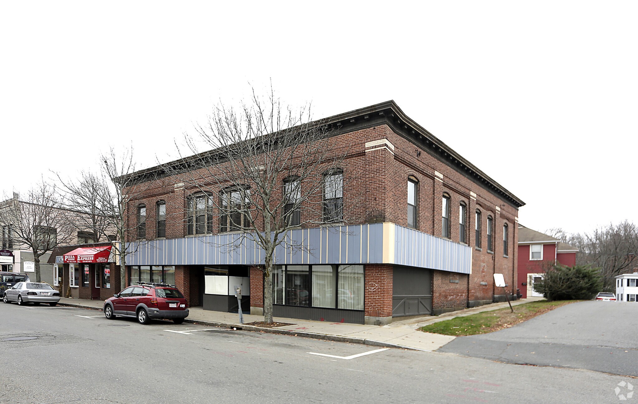 74-76 Main St, Maynard, MA à louer Photo principale– Image 1 sur 14