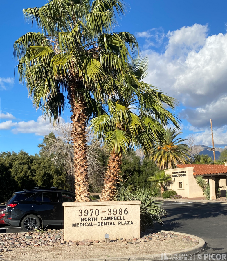 3970-3986 N Campbell Ave, Tucson, AZ 85719 - Lot 3972 - - Photo intérieure - Image 2 of 8