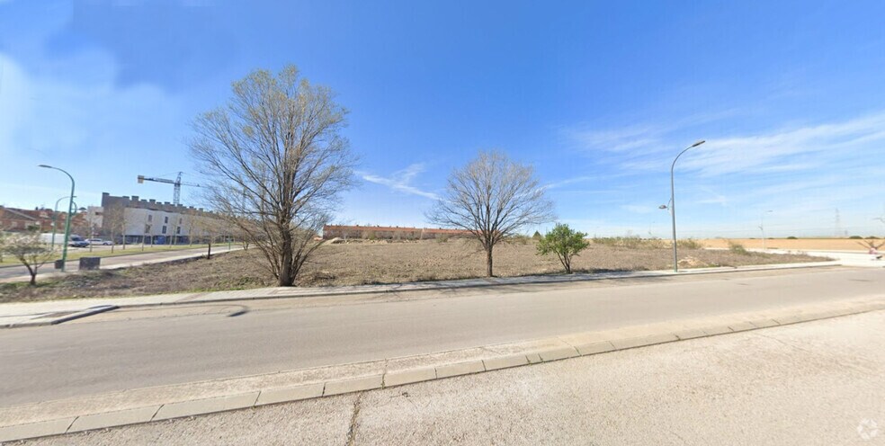 Terrain dans Getafe, Madrid à vendre - Photo de l’immeuble – Image 3 sur 5
