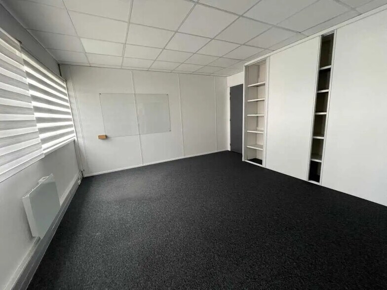 1 Rue Léon Gaumont, Orvault à louer - Photo de l’immeuble – Image 3 sur 6