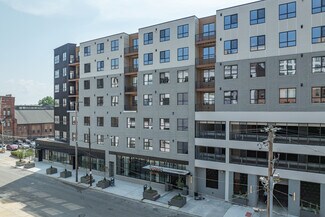 Plus de détails pour 1060 Bolivar Rd, Cleveland, OH - Local commercial à louer