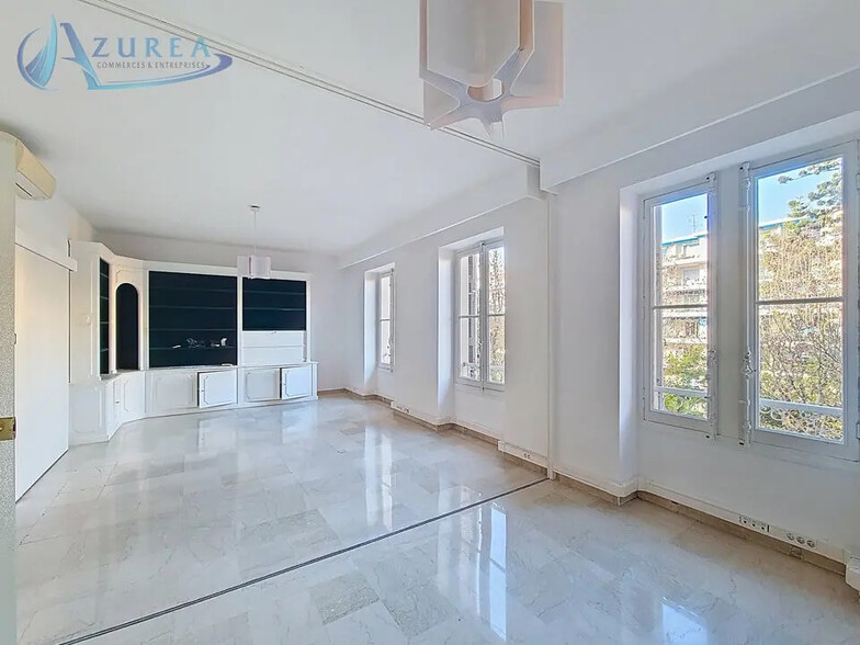 Bureau dans Nice à louer - Photo intérieure – Image 1 sur 10