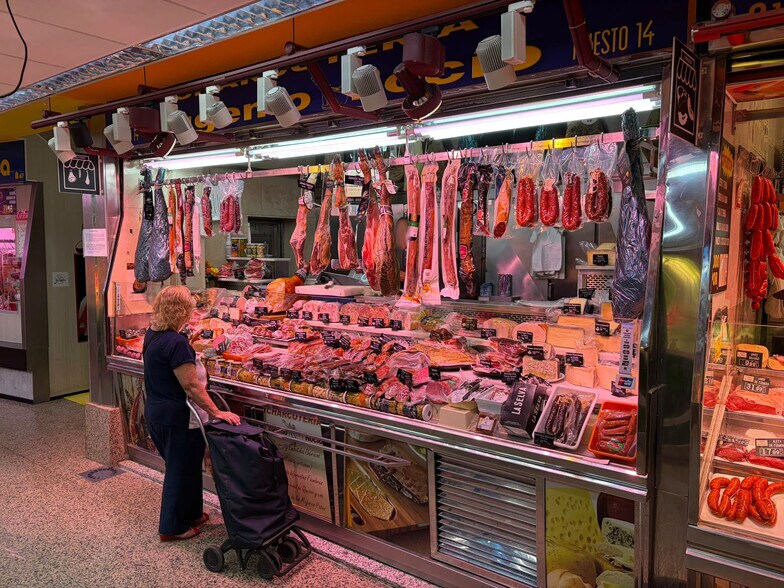Calle Sierra Vieja, 61, Madrid, Madrid à louer - Photo de l’immeuble – Image 2 sur 4