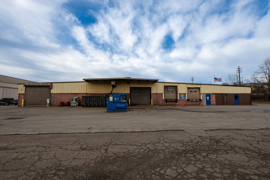 320-A 4th Street St, Blawnox, PA à vendre - Photo de l’immeuble – Image 3 sur 21