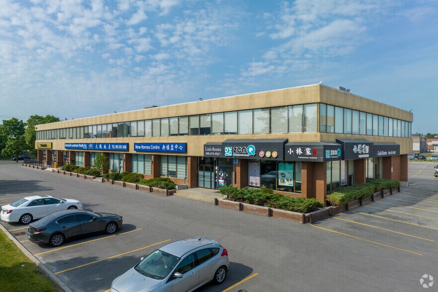 7240 Woodbine Ave, Markham, ON à louer - Photo de l’immeuble – Image 2 sur 4
