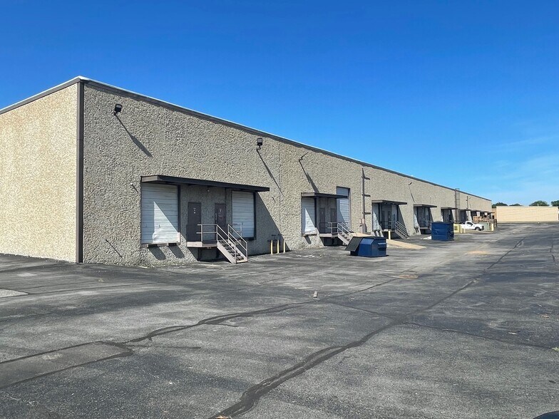 1507-1549 Two Pl, Memphis, TN à louer - Photo de l’immeuble – Image 2 sur 5