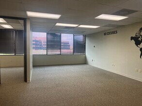 650 S Shackleford Rd, Little Rock, AR à louer Photo de l’immeuble– Image 2 sur 6