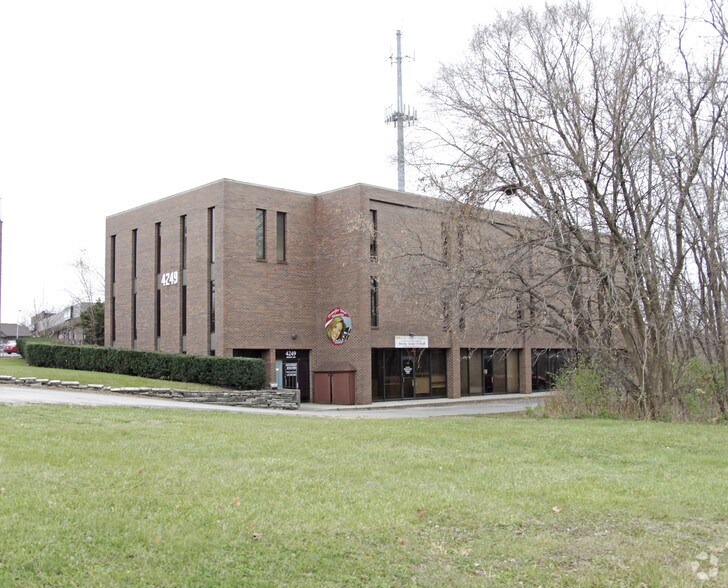 4249 E State St, Rockford, IL à vendre - Photo de l’immeuble – Image 2 sur 10