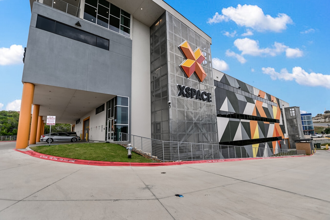 4229 North FM 620, Austin, TX 78734 - Lot 127 -  - Photo intérieure - Image 1 of 18