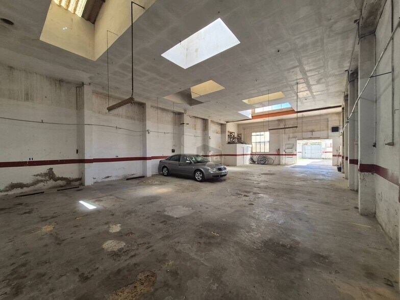 Industriel/Logistique dans Xirivella, Valencia à louer - Photo de l’immeuble – Image 3 sur 12