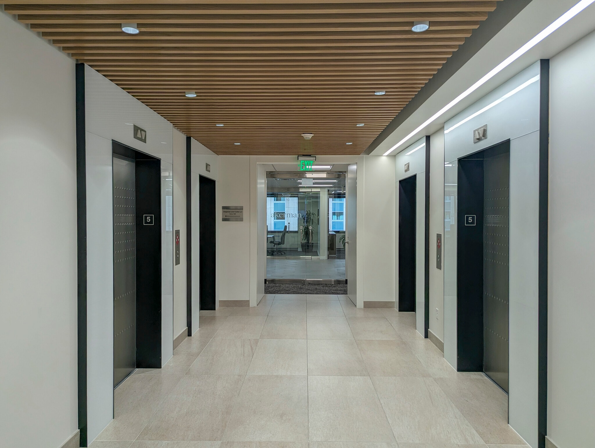 215 S State St, Salt Lake City, UT à louer Photo intérieure– Image 1 sur 8