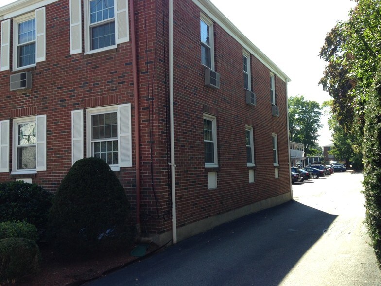 520 Main St, Waltham, MA à louer - Photo de l’immeuble – Image 3 sur 10