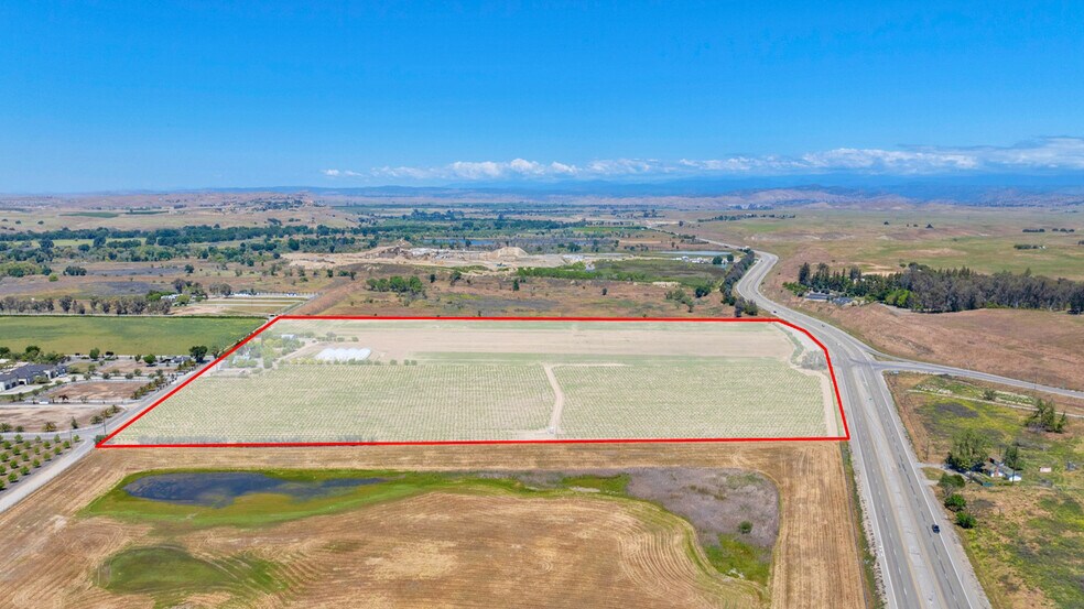 12800 Old Friant rd, Fresno, CA à vendre - Photo de l’immeuble – Image 3 sur 6