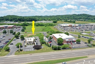 Plus de détails pour 702 Winfield Dunn Pky, Sevierville, TN - Terrain à louer