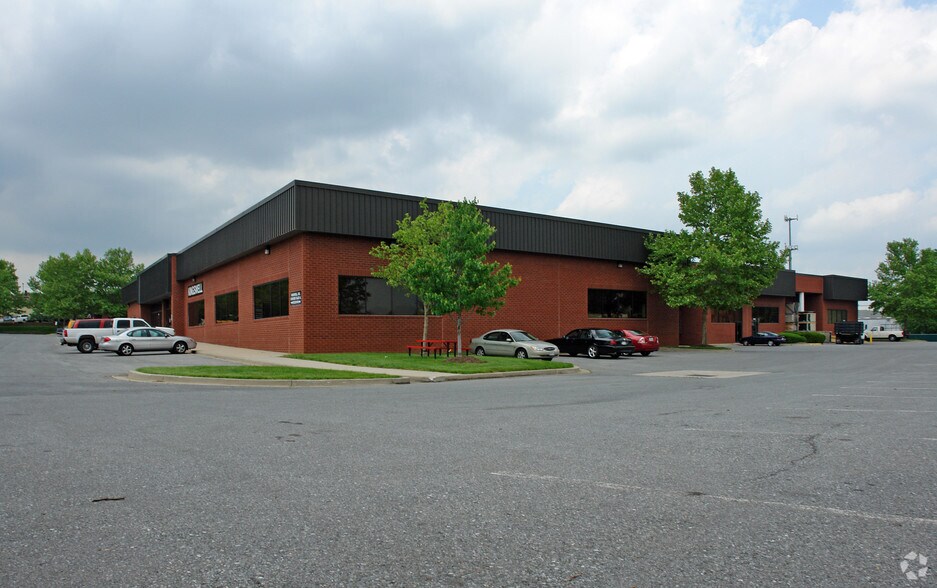 5300-5332 Sunnyside Ave, Beltsville, MD à louer - Photo de l’immeuble – Image 3 sur 6