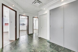 Plus de détails pour 3860 Boul Notre-Dame, Laval, QC - Bureau/Médical à louer