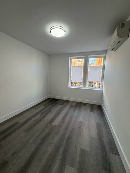 1918 Avenue M, Brooklyn, NY à louer - Photo de l’immeuble – Image 2 sur 10