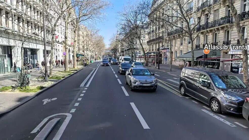 Local commercial dans Paris à louer - Photo de l’immeuble – Image 2 sur 5