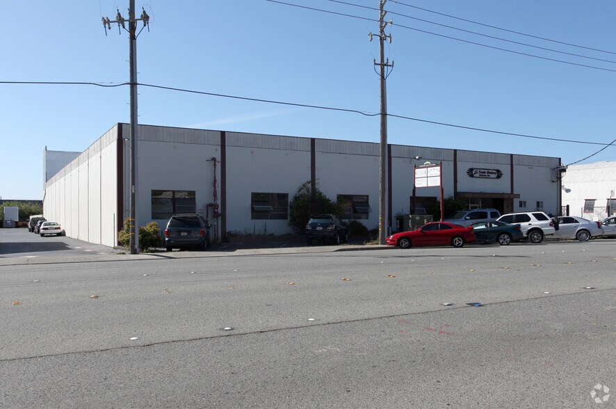 435 Harbor Blvd, Belmont, CA à louer - Photo de l’immeuble – Image 1 sur 3