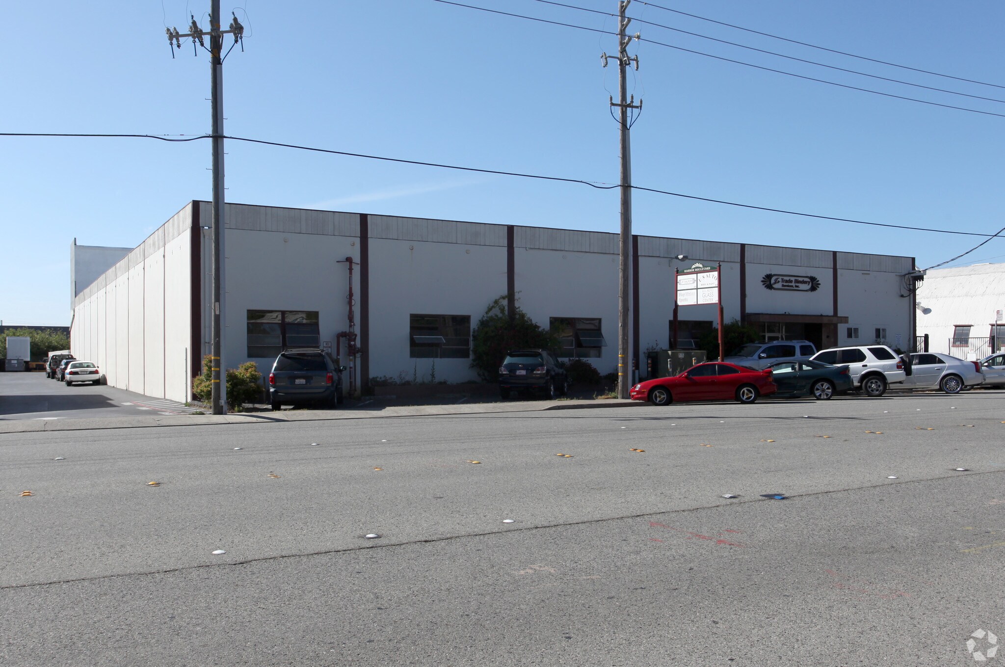 435 Harbor Blvd, Belmont, CA à louer Photo de l’immeuble– Image 1 sur 4