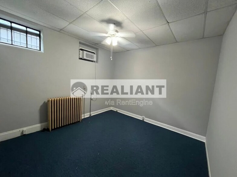 353-361 Taylor Ave, Bellevue, KY à louer - Photo intérieure – Image 3 sur 10