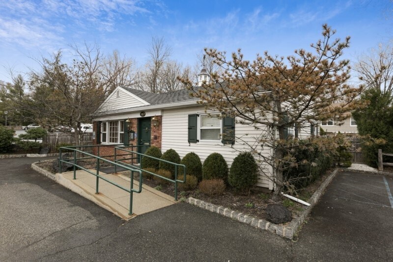 118 Columbia Tpke, Florham Park, NJ à vendre - Photo de l’immeuble – Image 2 sur 26