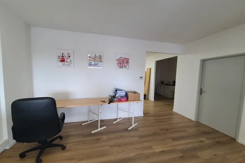 Bureau dans Tarnos à louer - Photo intérieure – Image 2 sur 4