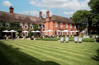 Plus de détails pour The Borough, Farnham - Hôtellerie à vendre