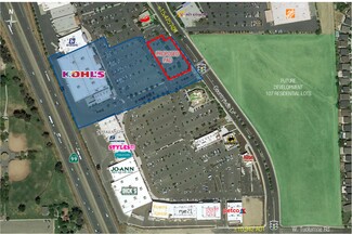 Plus de détails pour 2751 Countryside Dr, Turlock, CA - Local commercial à louer