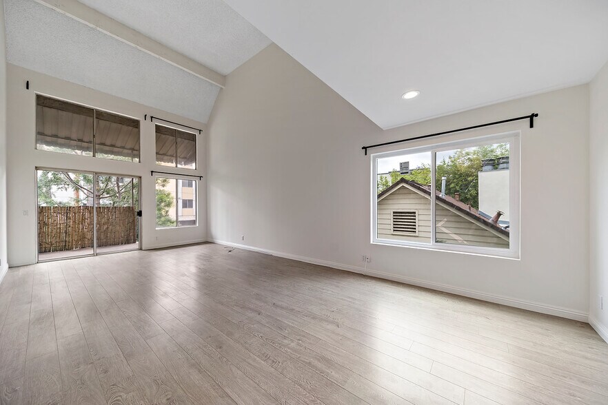4173 Fair Ave, Studio City, CA à vendre - Photo intérieure – Image 3 sur 13