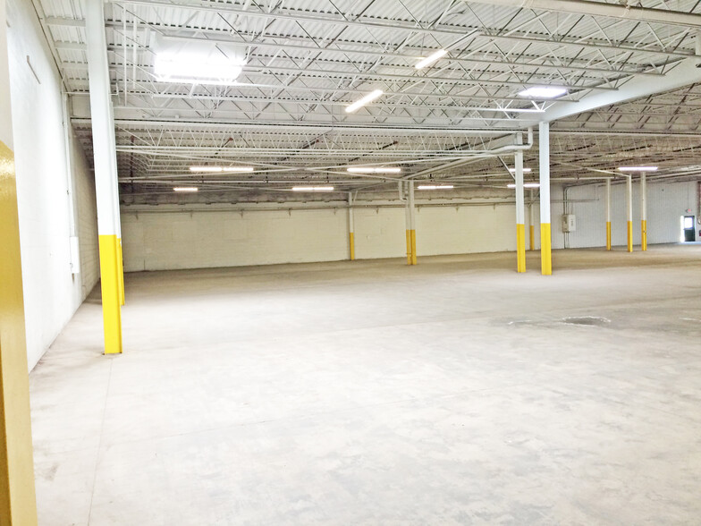 10-12 Jaycee Dr, West Hazleton, PA à louer - Photo intérieure – Image 3 sur 10