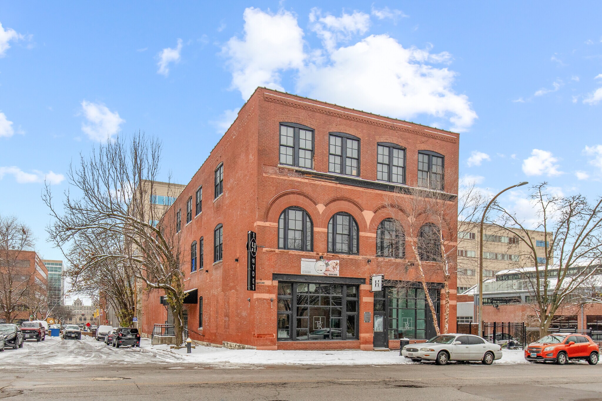 1900-1904 Locust St, Saint Louis, MO à louer Photo principale– Image 1 sur 8