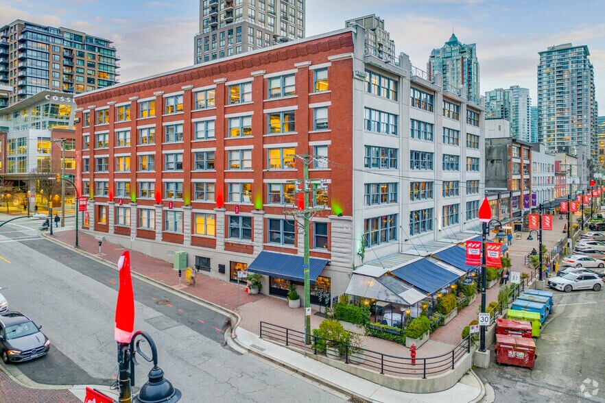 1088-1096 Homer St, Vancouver, BC à louer - Photo de l’immeuble – Image 3 sur 9