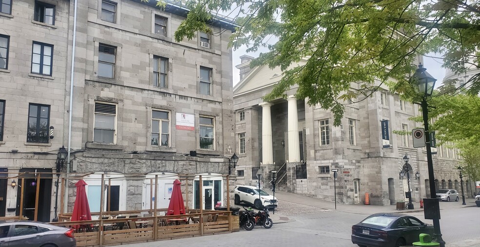 266-272 Rue Saint-Paul E, Montréal, QC à louer - Photo de l’immeuble – Image 3 sur 4