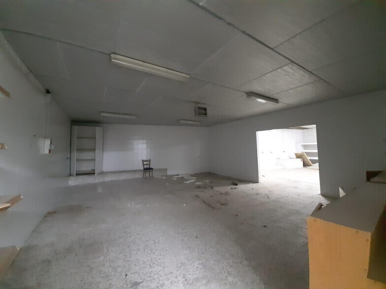 Industriel/Logistique dans Casar de Cáceres à vendre - Photo de l’immeuble – Image 3 sur 14