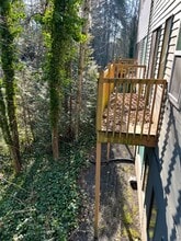 15110 SW Boones Ferry Rd, Lake Oswego, OR à louer Photo de l’immeuble– Image 2 sur 8