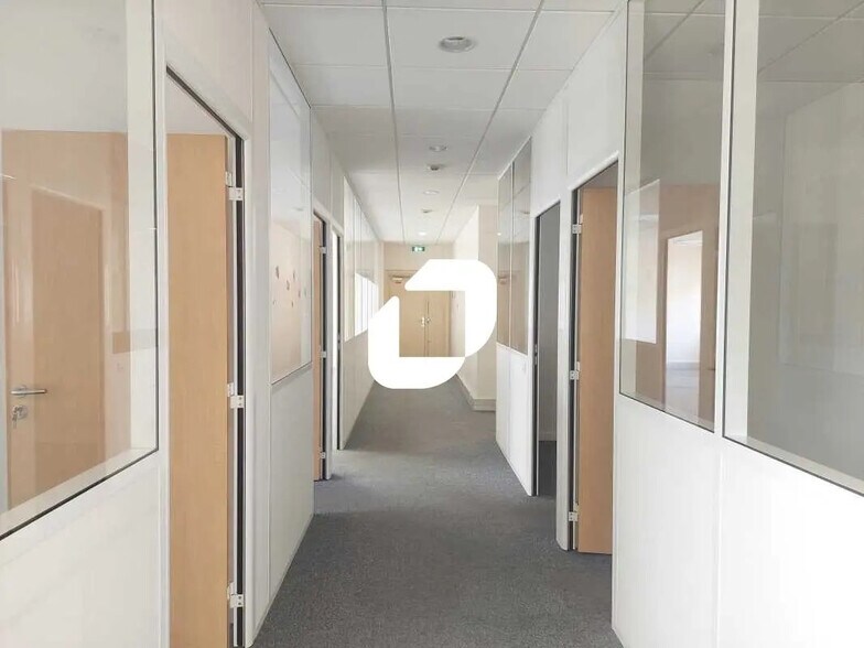 39 Boulevard Vauban, Guyancourt à louer - Photo intérieure – Image 2 sur 14