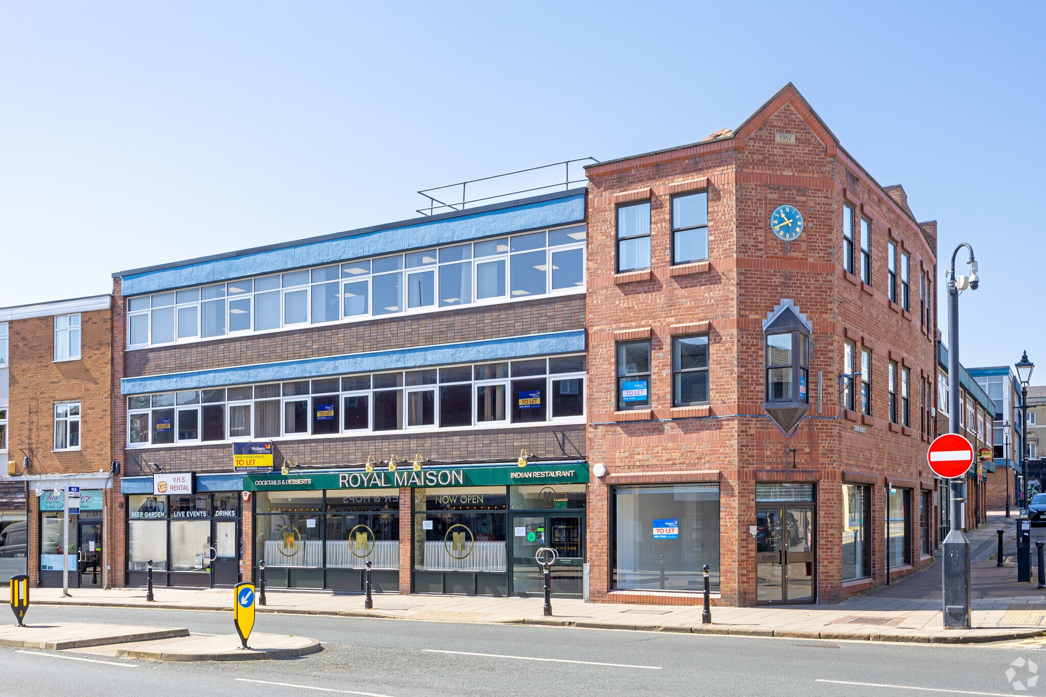 1-3 Cross St, Wakefield à louer Photo principale– Image 1 sur 4