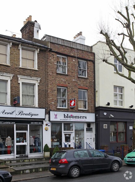 209 Lordship Ln, Londres à vendre - Photo de l’immeuble – Image 2 sur 2