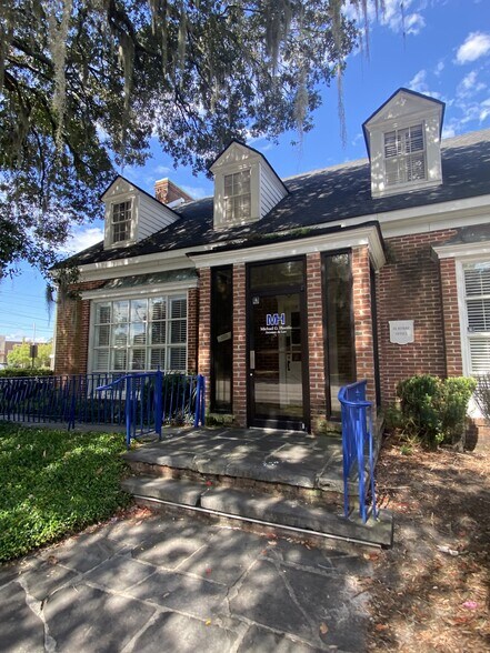 5225 Abercorn St, Savannah, GA à louer - Photo de l’immeuble – Image 3 sur 6