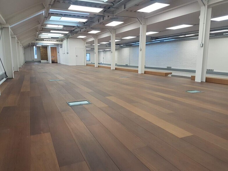 61-63 Rochester Pl, Londres à vendre - Photo intérieure – Image 2 sur 17