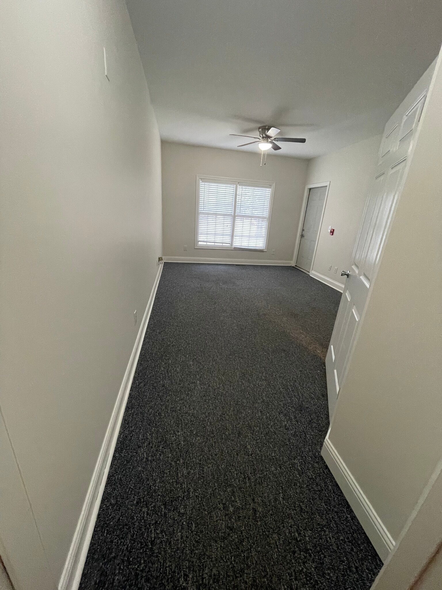 467 Erlanger Rd, Erlanger, KY à vendre Photo intérieure– Image 1 sur 15