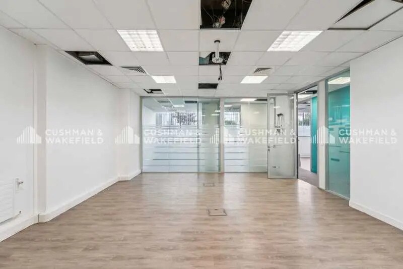 Bureau dans Levallois-Perret à vendre - Photo intérieure – Image 3 sur 8