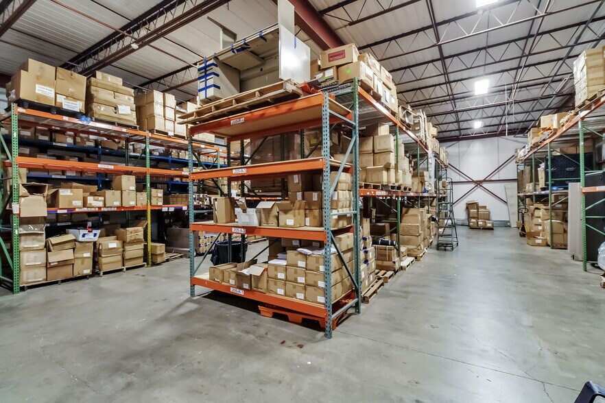 150 Bud Mil Dr, Buffalo, NY à louer - Photo de l’immeuble – Image 3 sur 8